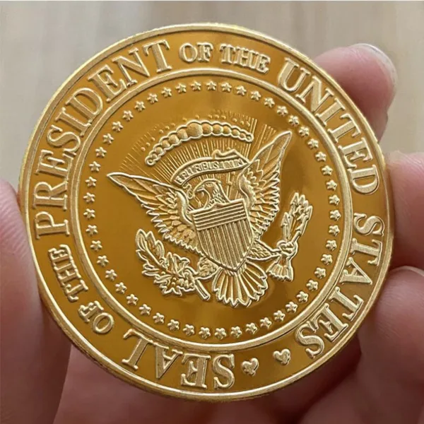 Donald Trump Gold Commemorative Coin Replica - Image 5