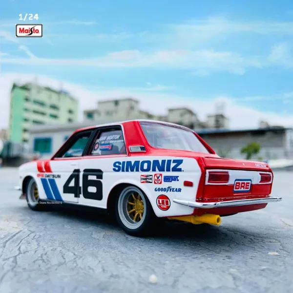 Maisto 1:24 Nissan DATSUN 510 Model Car - Image 2