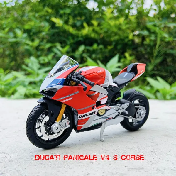 Maisto 1:18 Ducati Monster 2021 Model Motorcycle - Image 8