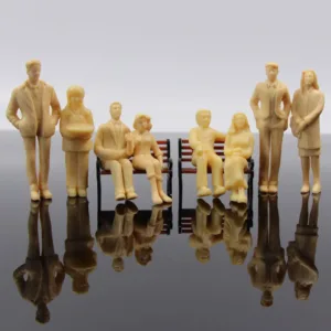 24 Unpainted G Scale Figures, 1:25 Scale Set