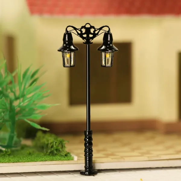 5pcs N Scale Double Headed Lamp Posts 47mm - Image 4