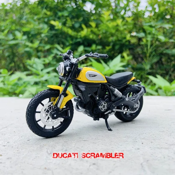 Maisto 1:18 Ducati Monster 2021 Model Motorcycle - Image 10