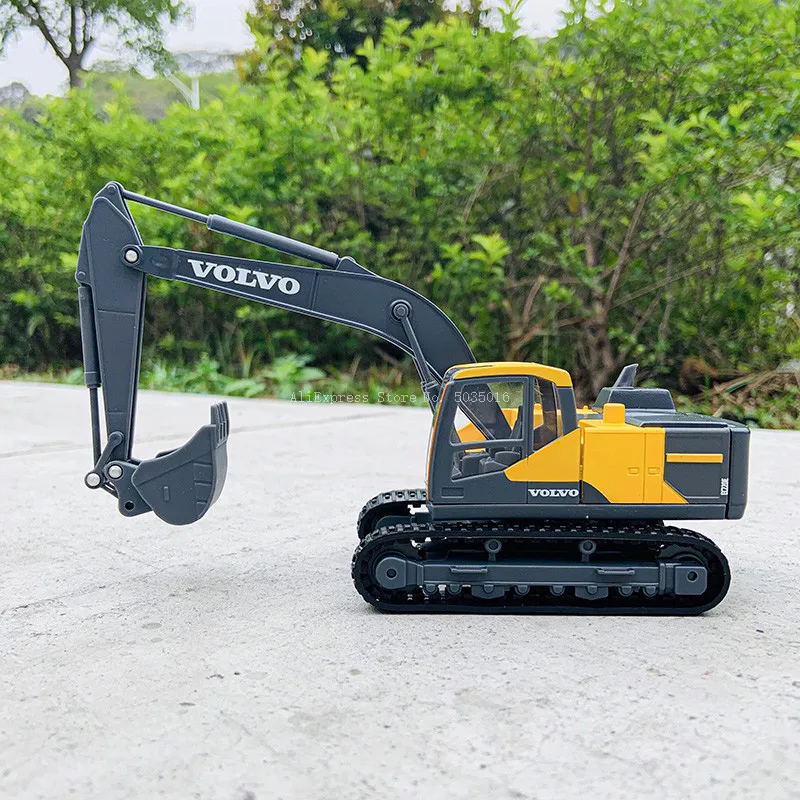 Volvo Excavator Diecast Model 1:50 Scale 5 Volvo Excavator Diecast Model 1:50 Scale - Image 5