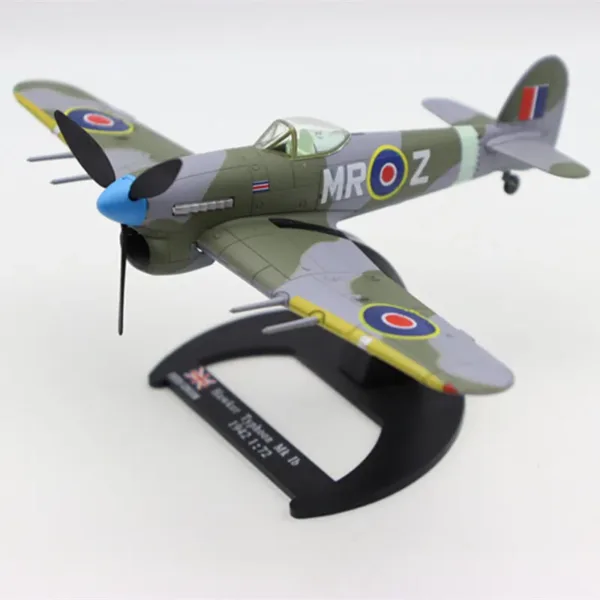 1/72 Hawker Typhoon Mk Ib Model Aircraft - Image 4