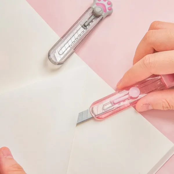 Cat Paw Retractable Utility Knife - Image 2