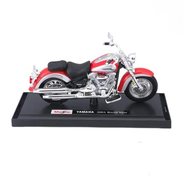 Maisto 1:18 Yamaha Motorcycle Model Toy - Image 3