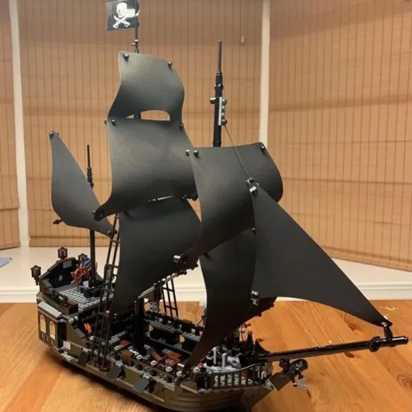 MOC Pirates of the Caribbean Building Blocks - Image 4