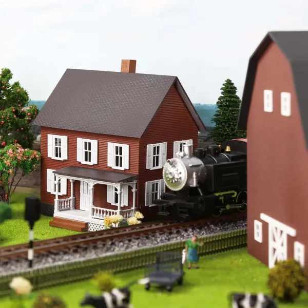 HO Scale Two-Story Farm House Model - Image 6