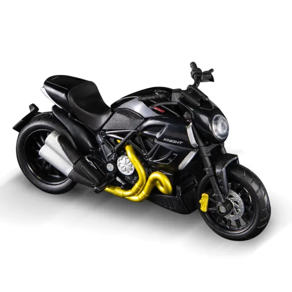 Ducati Diavel 1:18 Scale Model Motorcycle