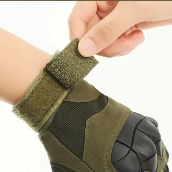 Breathable Touch Screen Motorcycle Gloves Set - Image 6