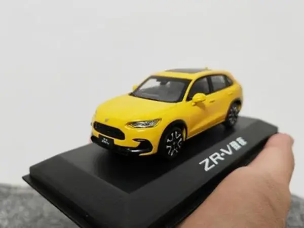 1:43 ZR-V Alloy SUV Diecast Collectible Model - Image 7