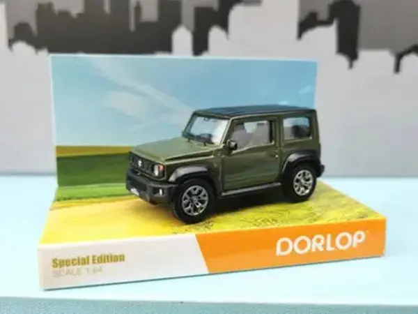 1:64 Scale Diecast Off-road Vehicle Model - Image 7