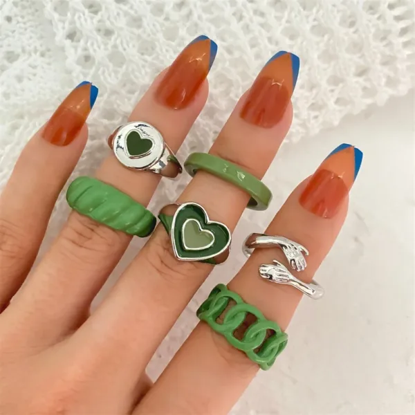 Vintage White Heart Ring Set for Women - Image 14