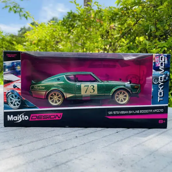 Maisto 1:24 Nissan Skyline 2000 GT-R Model - Image 6