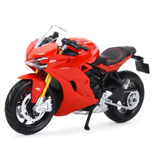 Maisto 1:18 Ducati Streetfighter S Model Motorcycle - Image 2