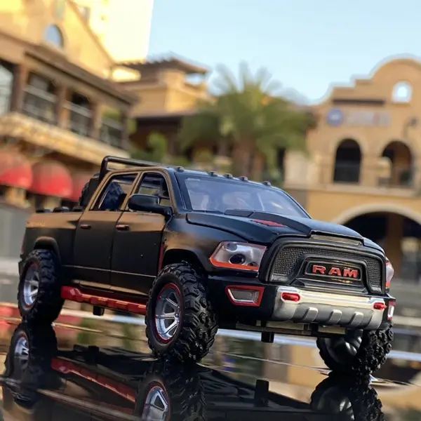 1:32 Dodge RAM TRX Alloy Diecast Toy Model - Image 7