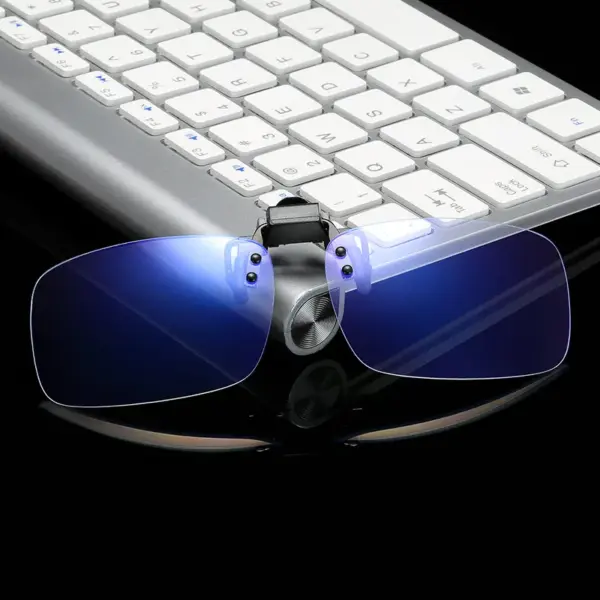 Clip-On Blue Light Glasses for Everyday Use - Image 2