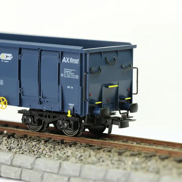 HO Scale High-side Gondola Car Model Train - Image 5