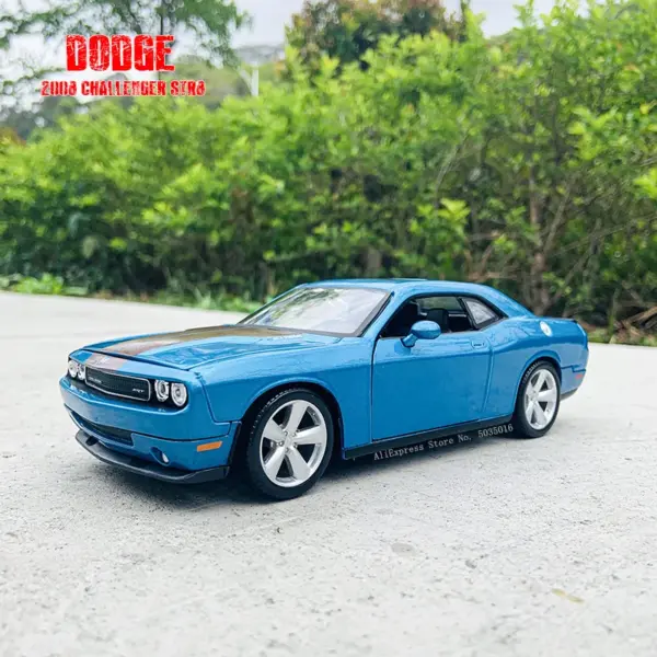 Maisto 1:24 Dodge Challenger Metal Model Car - Image 8