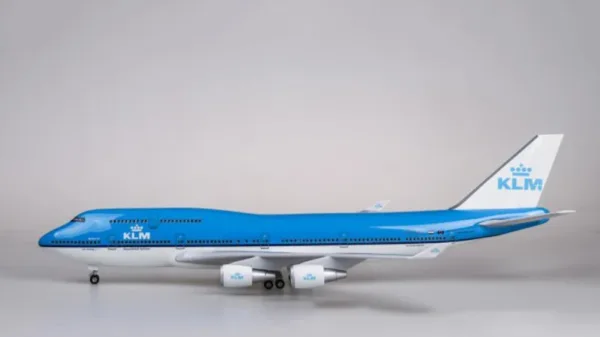 Diecast Model Plane 747 KLM 47CM Decor - Image 8