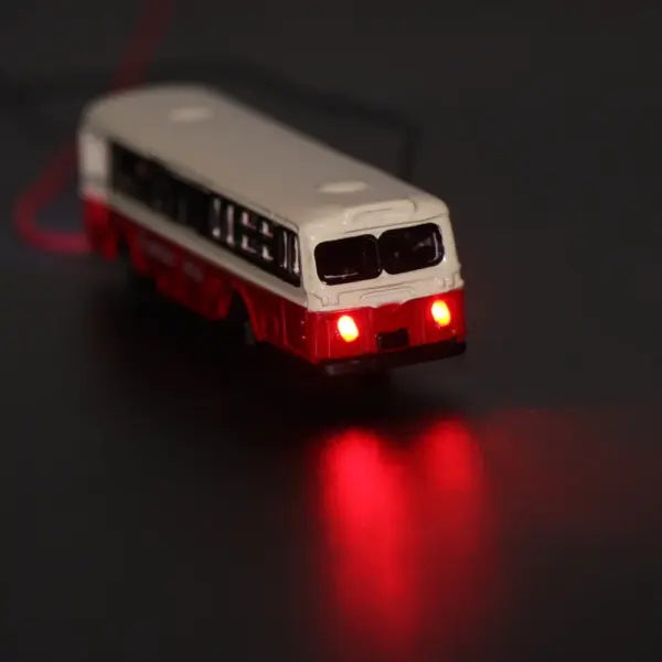 Set of 4 N Scale Model Buses 1:160 - Image 4