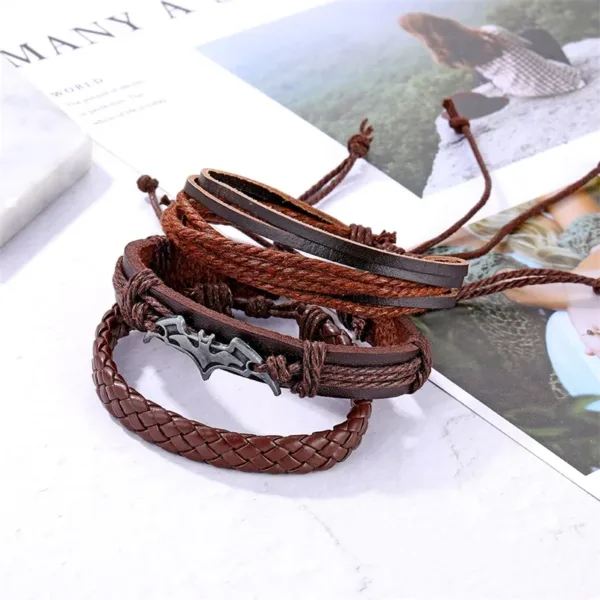 Vintage Animal Pattern Leather Bracelet for Men - Image 3