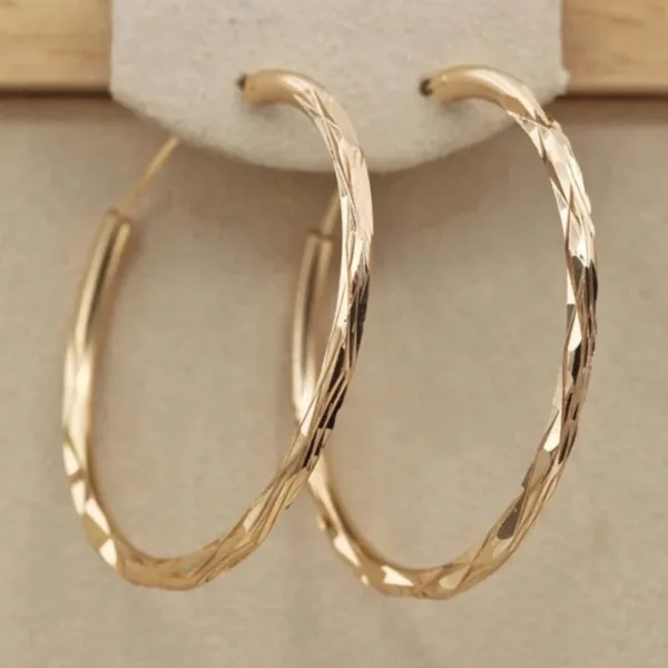 Classic Gold Hoop Earrings for Women - Image 3