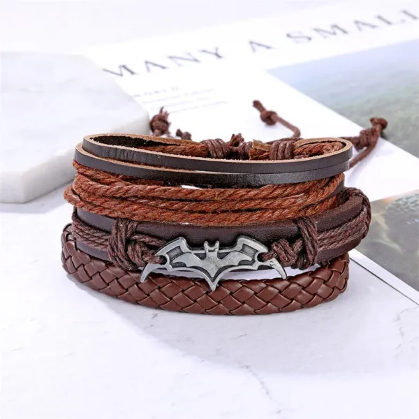 Vintage Animal Pattern Leather Bracelet for Men - Image 2