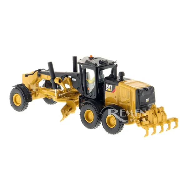 1:87 CAT Motor Grader Model for Collectors - Image 2