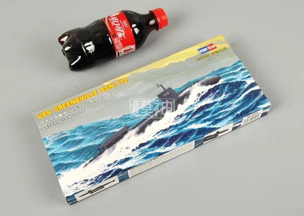 USS Greeneville SSN-772 Submarine Model Kit 1:700 - Image 3