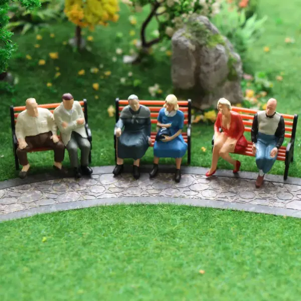 24pcs O Scale Painted Sitting Figures 1:43 - Image 5