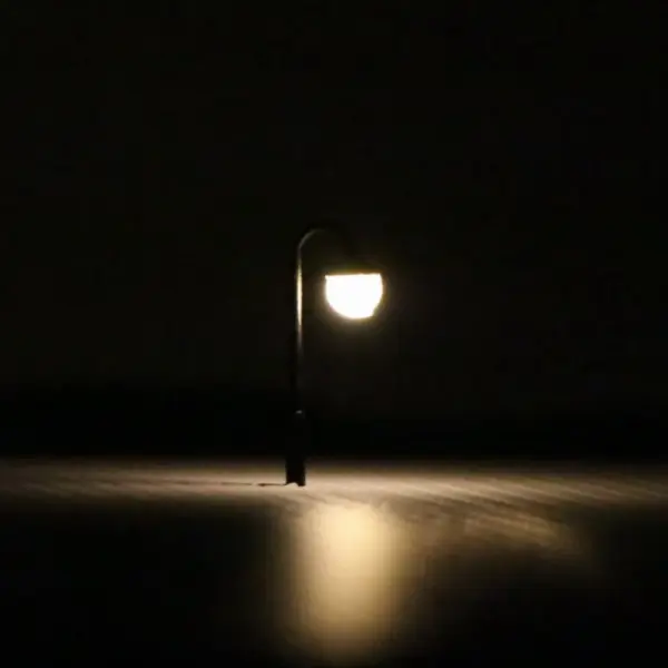 10pcs Warm White LED Lamp Posts for Z Scale - Image 4