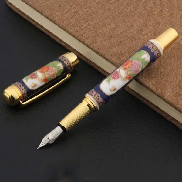 Luxury Blue and White Fountain Pen 0.7mm - Image 7