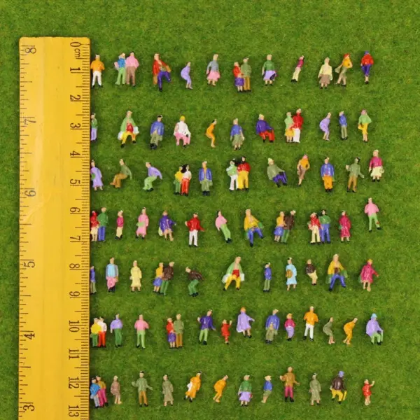 100pcs N Scale 1:160 Painted Model Figures - Image 6