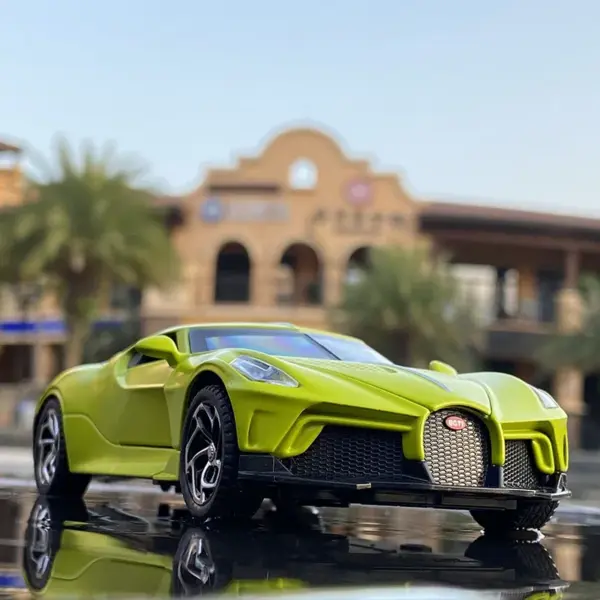 1:32 Bugatti Lavoiturenoire Diecast Model Car - Image 2