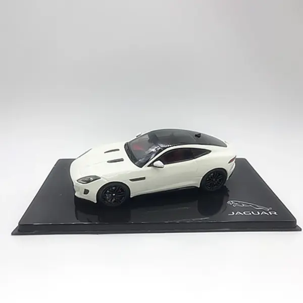 Jaguar F-Type Coupe Diecast Model 1:43 Scale