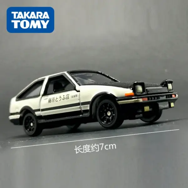 Toyota AE86 Trueno Diecast Model Car 1:64 - Image 2