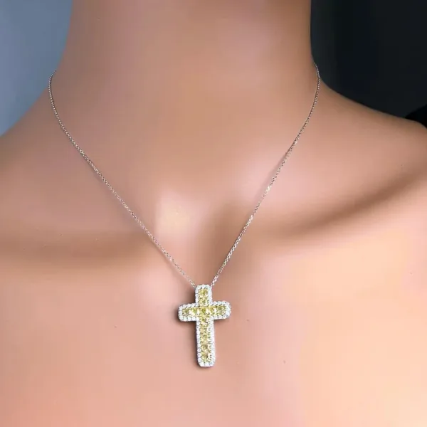 Stylish Cross Pendant Necklace for Women - Image 2