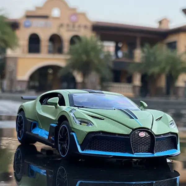 1:32 Bugatti DIVO Diecast Sports Car Model - Image 7