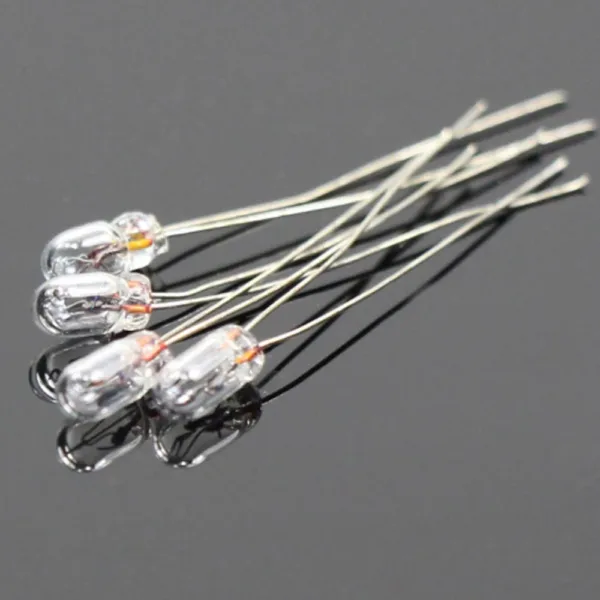 100pcs Warm White Miniature 2.5mm Bulbs - Image 2