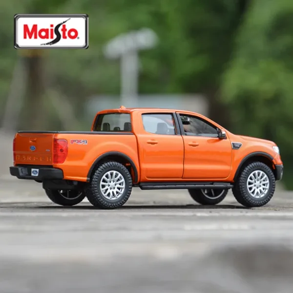 Maisto 1:27 2019 Ford Ranger Model Car - Image 3