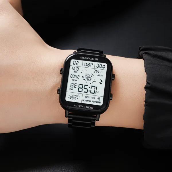 Men's Digital Sports Watch with Stopwatch Functions - Image 3