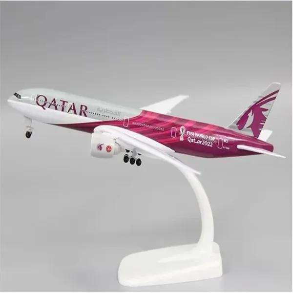 Qatar Airways Boeing 777 Diecast Model 20cm