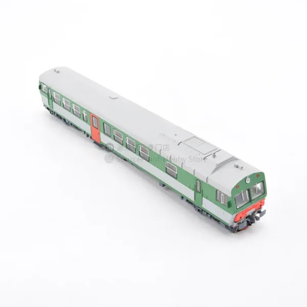 1/87 Scale USSR Diesel Locomotive Plastic Model - Image 5