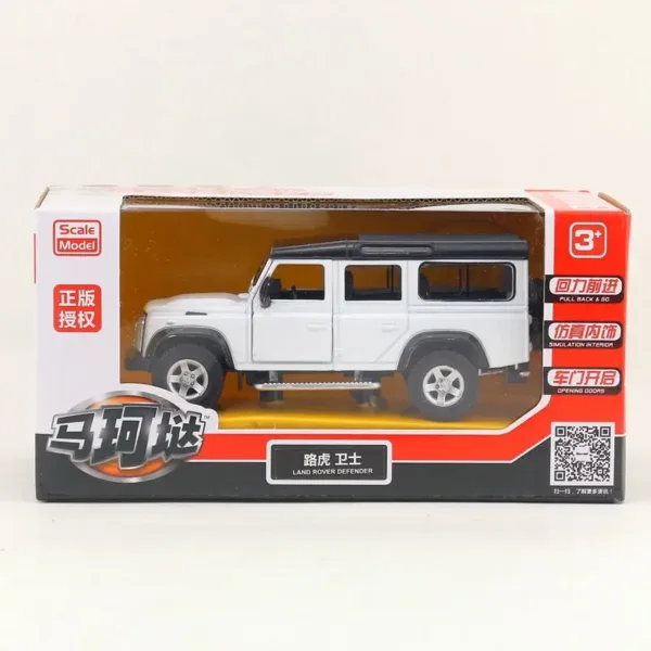 1:36 Land Rover Defender Diecast Model Car - Image 6