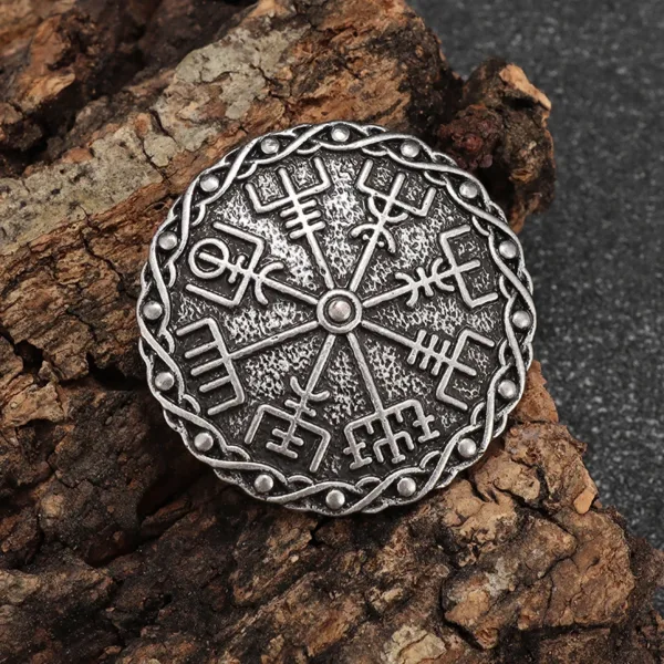 Norse Shield Brooch for Men and Women - Image 10