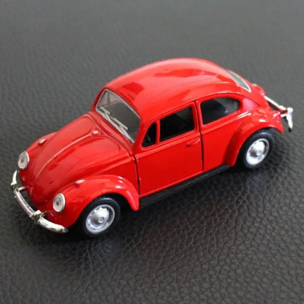 1:36 Diecast 1967 Volkswagen Beetle Model - Image 2