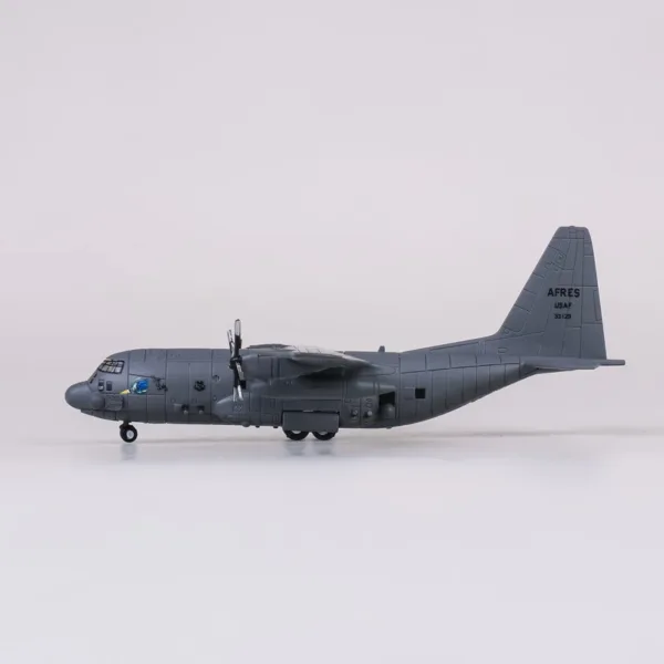 Diecast Metal 1/200 Scale AC-130A Model - Image 5