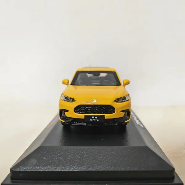 1:43 ZR-V Alloy SUV Diecast Collectible Model - Image 3