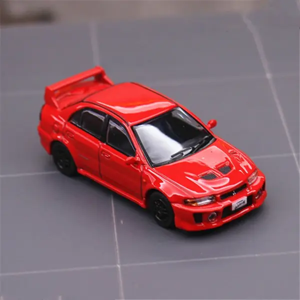 1:64 Mitsubishi Lancer Evolution V Model Car